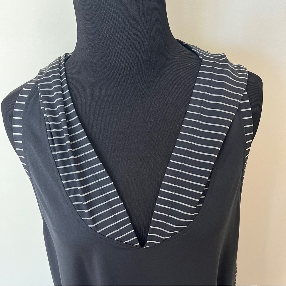 Nike Hooded Dress Cover Up - Picture 4 of 9